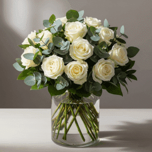 Benoîte - Bouquet rond de roses blanches.