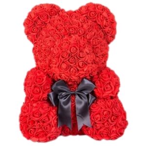 Ours rouge en roses de mousse