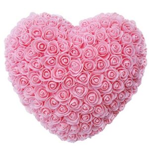 Cœur rose en roses de mousse