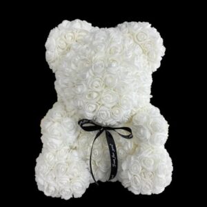 Ours blanc en roses de mousse