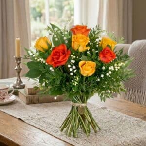 Muguet - Bouquet lié avec roses colorées